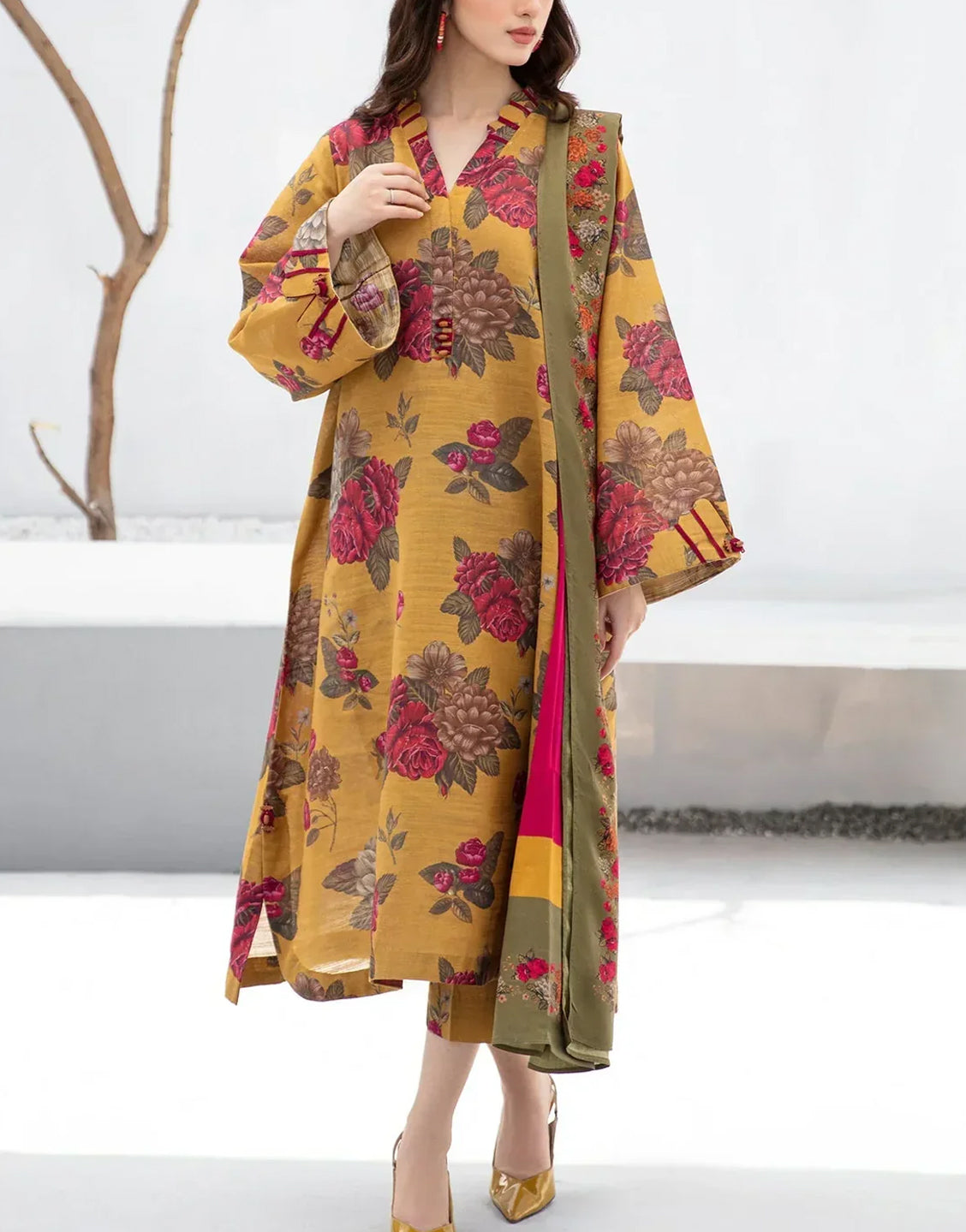 Lawn stylish dresses 2019 best sale